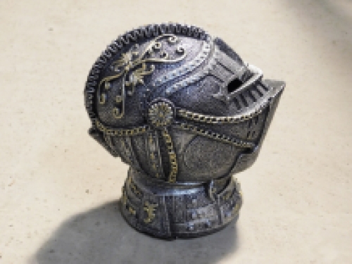 Moneybox Knight's helmet - polystone