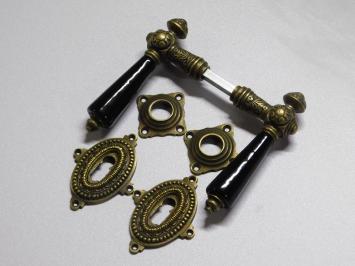 Set Door Hardware VI - Antique Brass with Black Ceramic Handles - Incl. Rosettes