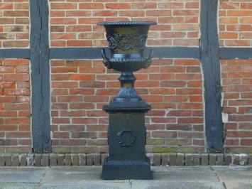 Large Garden Vase - Cast iron - Black - Detailed