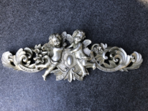 Angel wall ornament, cabinet piece, polystone-silver color.