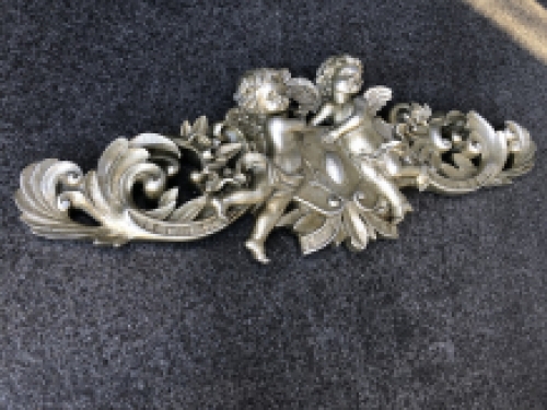 Angel wall ornament, cabinet piece, polystone-silver color.