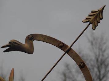 Exklusive Sonnenuhr aus Messing auf Alusockel